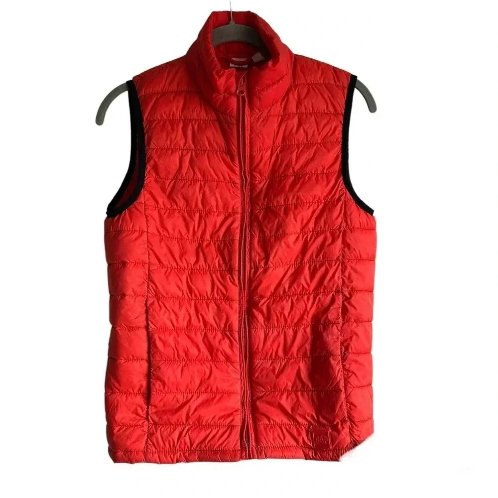 Gap Kids Puffer Vest Red Size Medium Primaloft Zip Front Pockets Outdoor Hiking